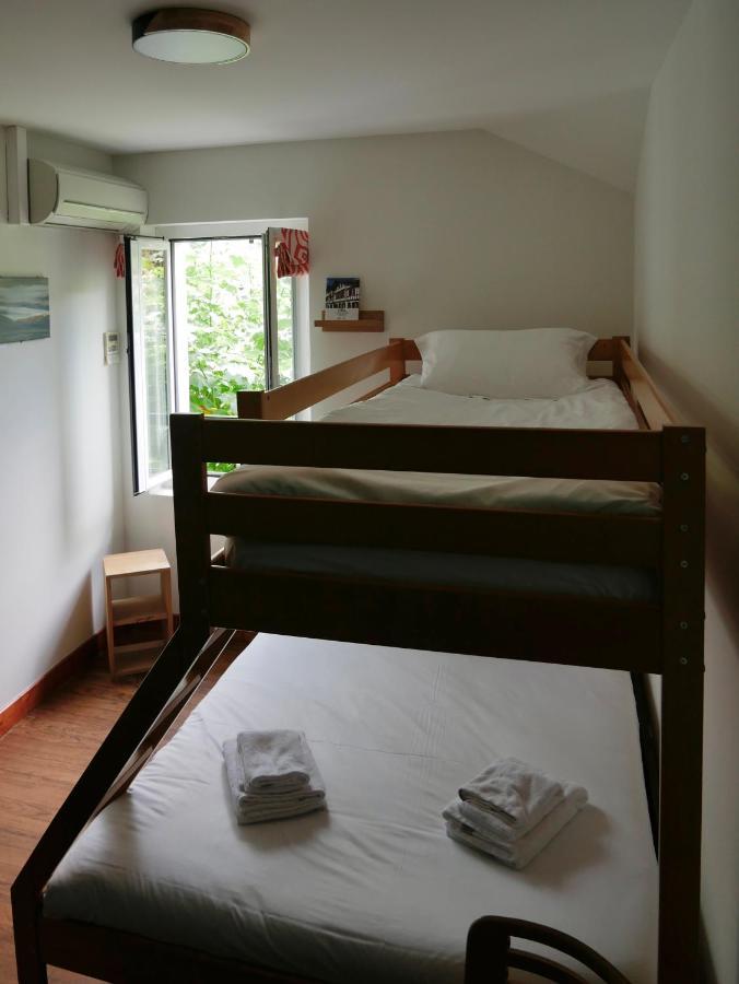 Auberge Trabenia Ascain Bagian luar foto
