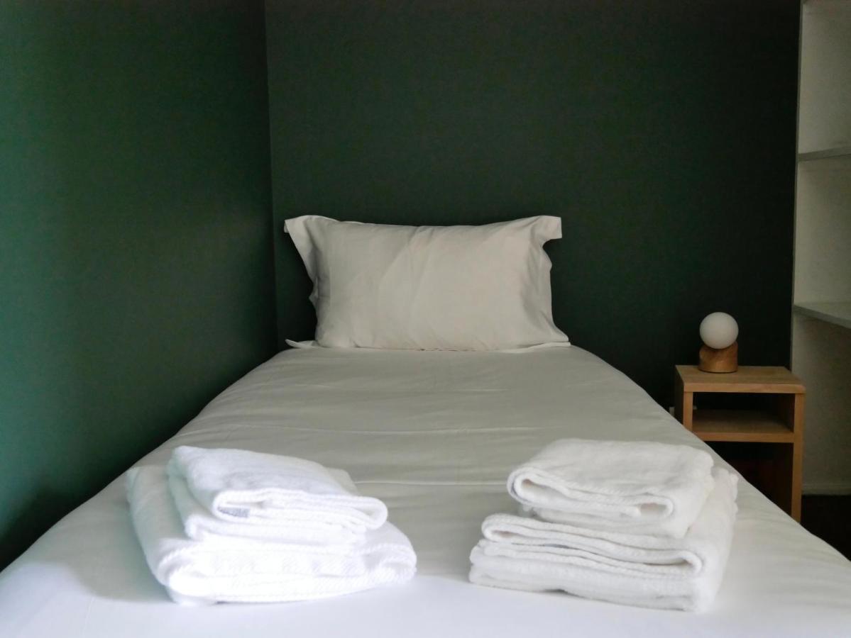 Auberge Trabenia Ascain Bagian luar foto