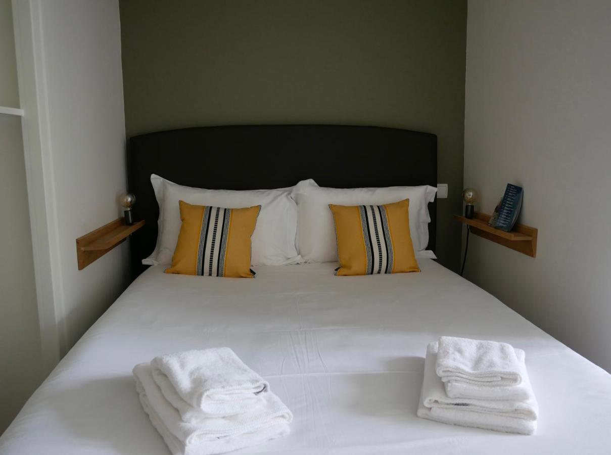 Auberge Trabenia Ascain Bagian luar foto