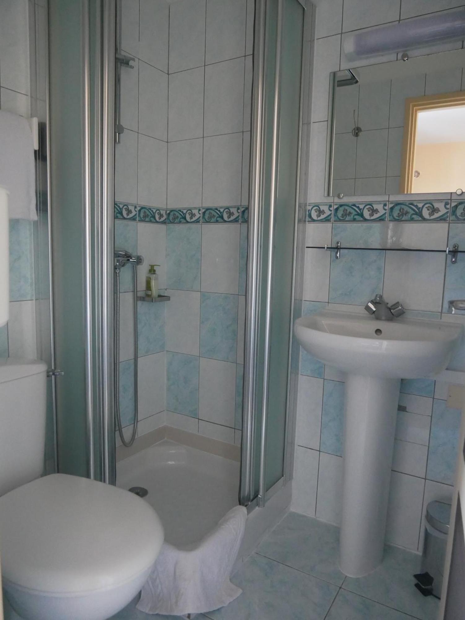 Auberge Trabenia Ascain Ruang foto