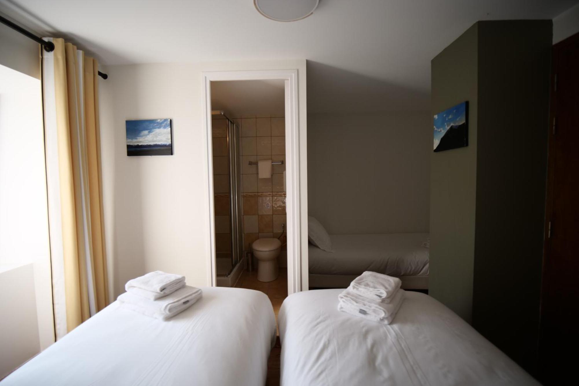 Auberge Trabenia Ascain Ruang foto